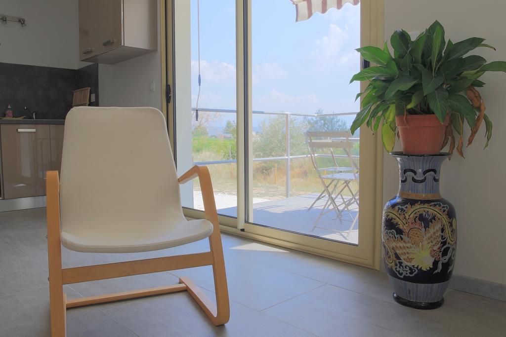 Willa La Luberonnette Saint-Saturnin-lès-Apt Pokój zdjęcie